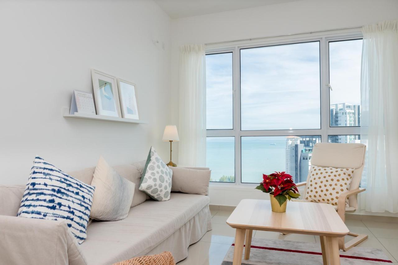 White Lagom Scandinavian House, By Sanguine Appartement Tanjung Tokong Buitenkant foto