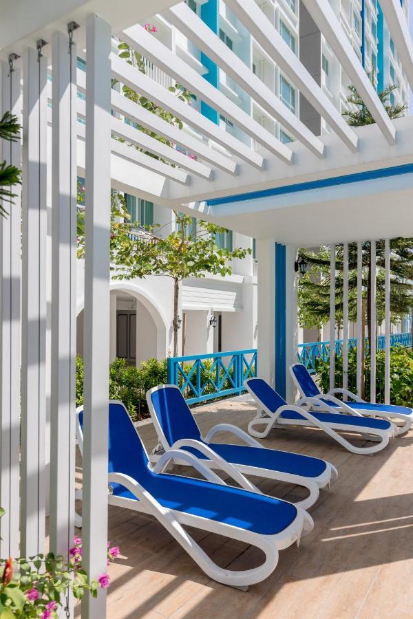 White Lagom Scandinavian House, By Sanguine Appartement Tanjung Tokong Buitenkant foto