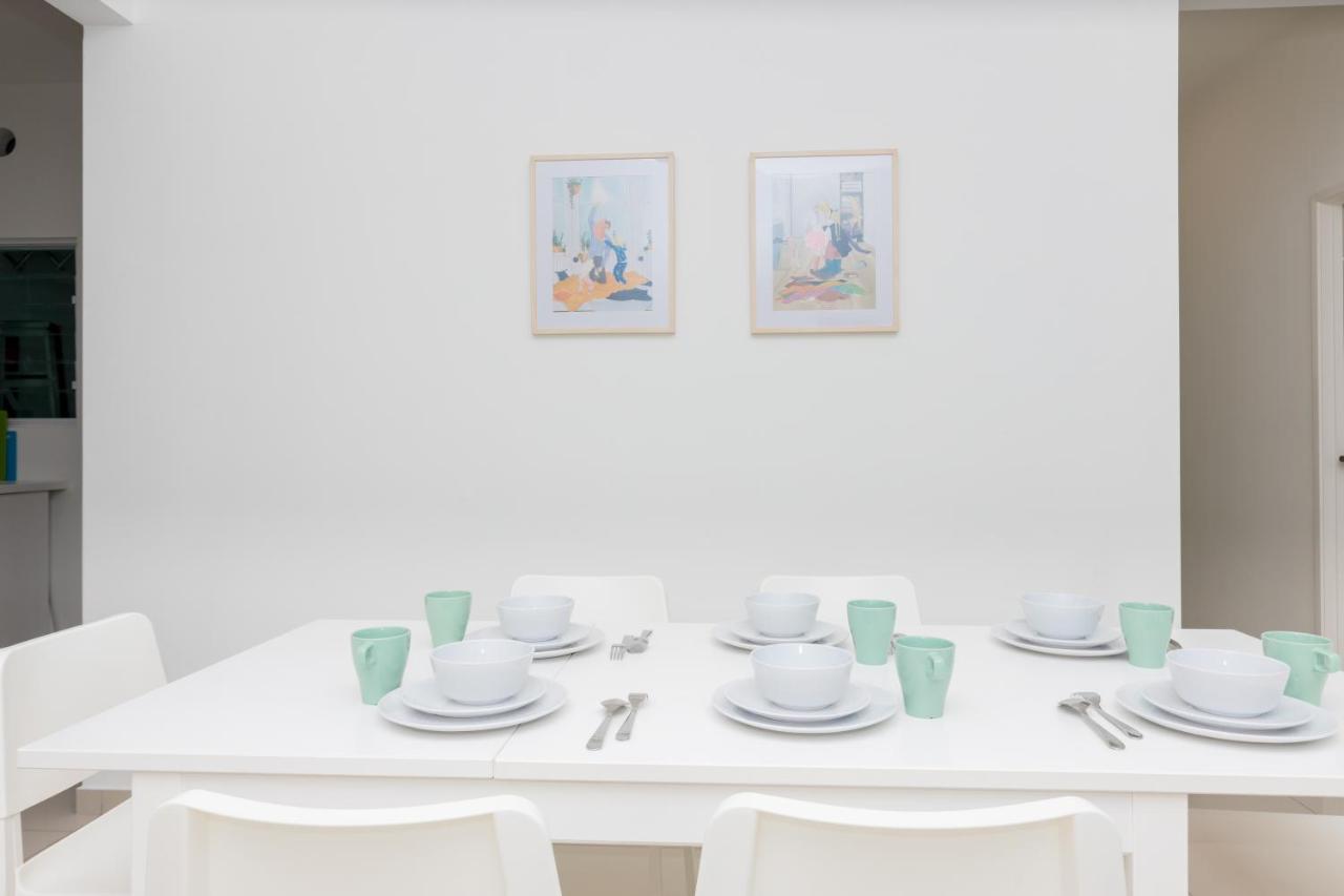 White Lagom Scandinavian House, By Sanguine Appartement Tanjung Tokong Buitenkant foto